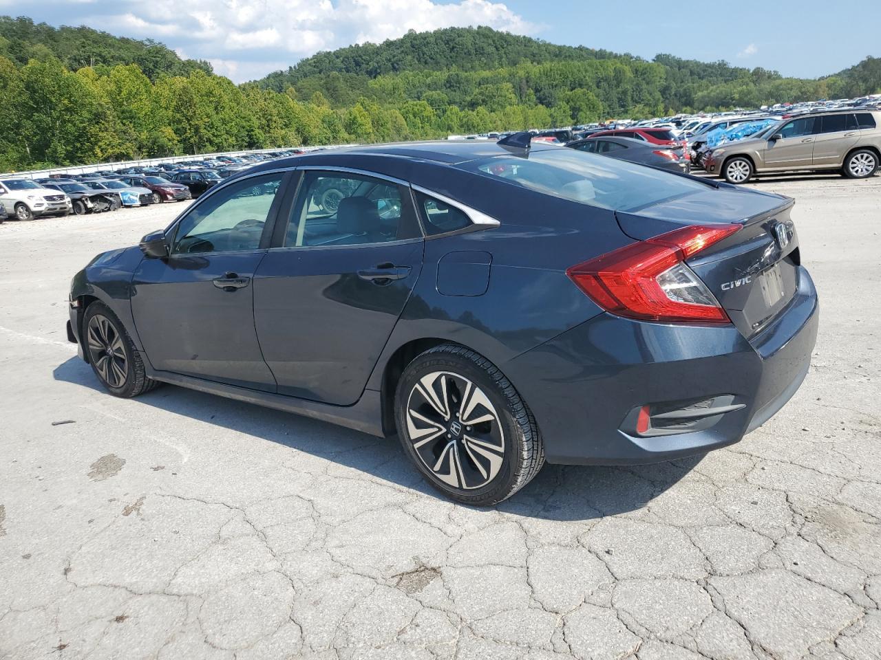 2016 HONDA CIVIC