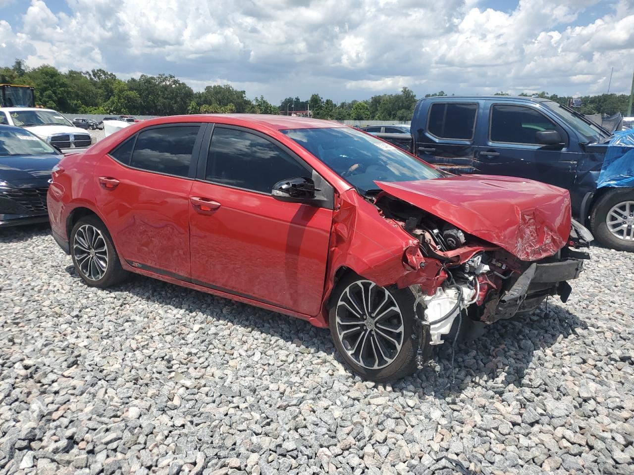 2015 TOYOTA COROLLA