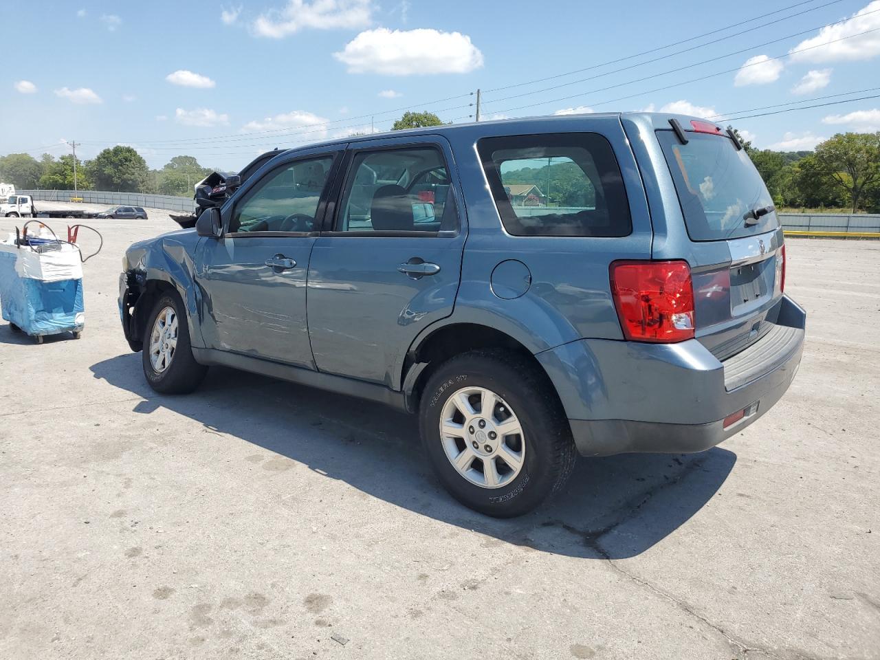 2011 MAZDA Tribute