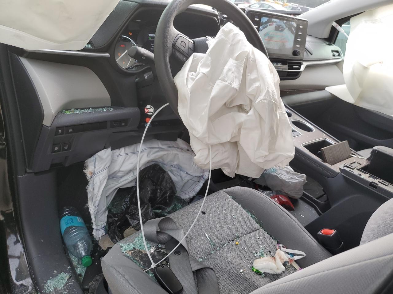 2022 TOYOTA SIENNA