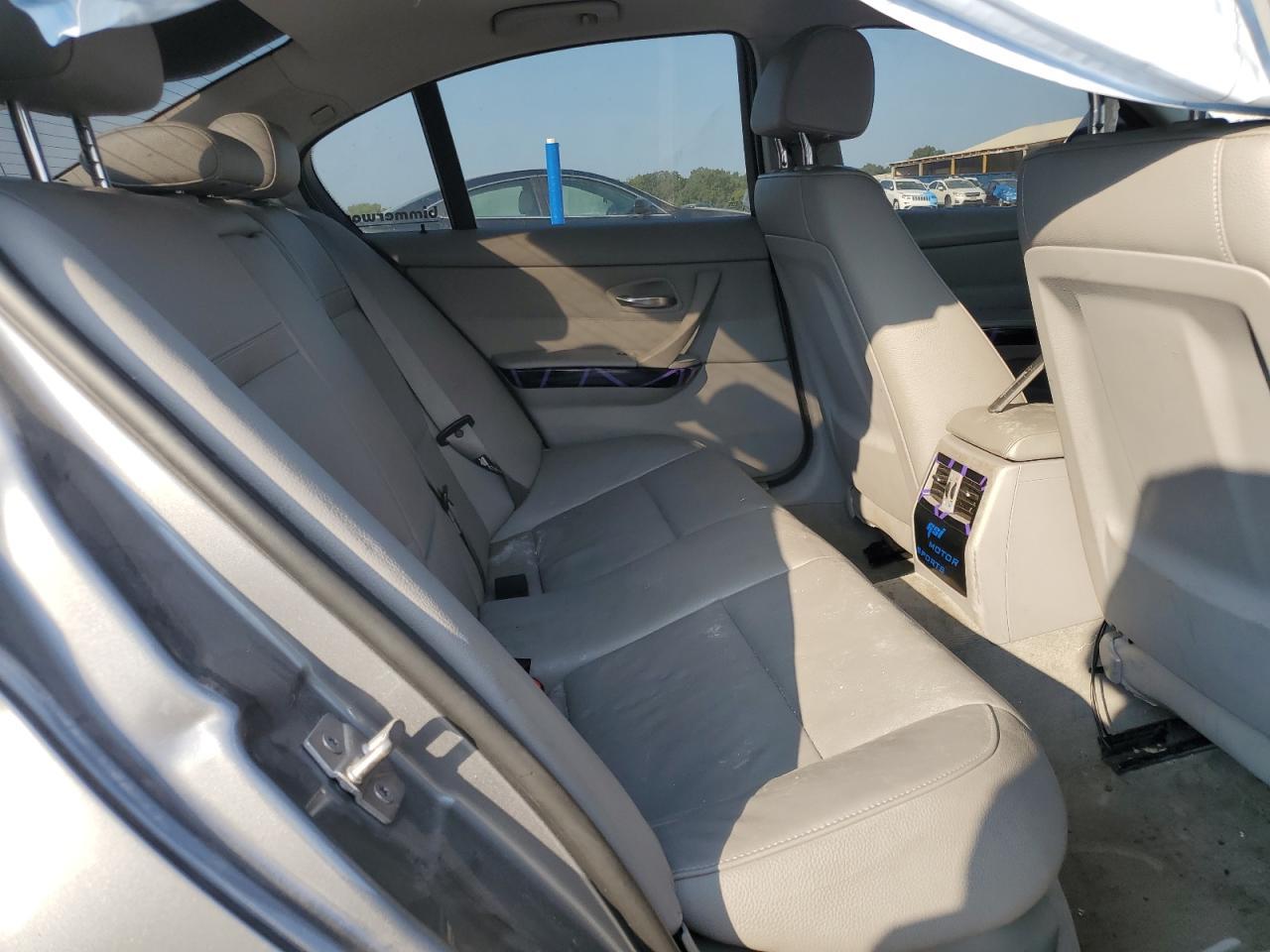 2011 BMW 3 SERIES