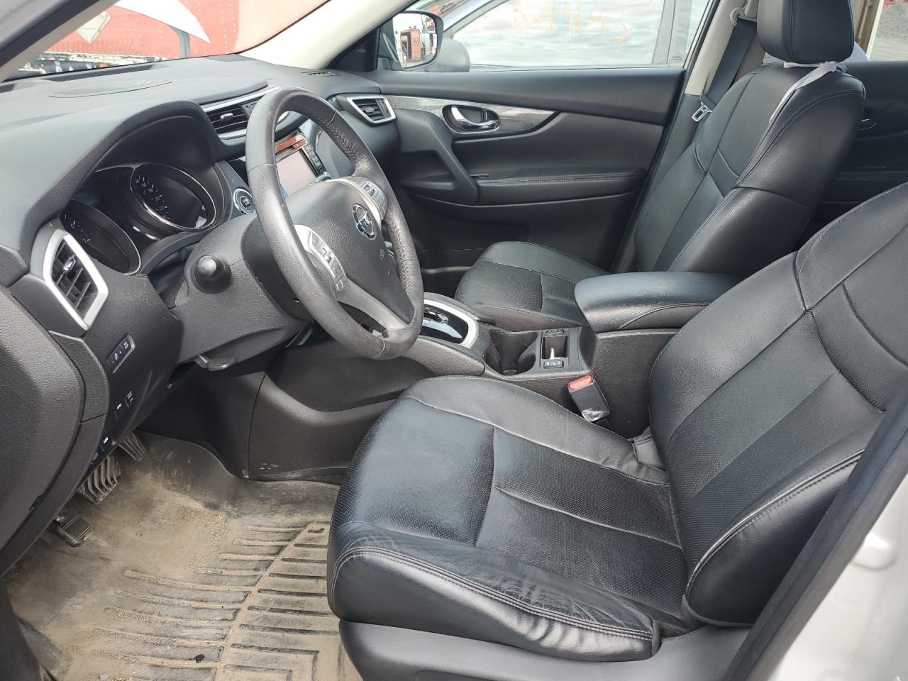 2015 NISSAN ROGUE