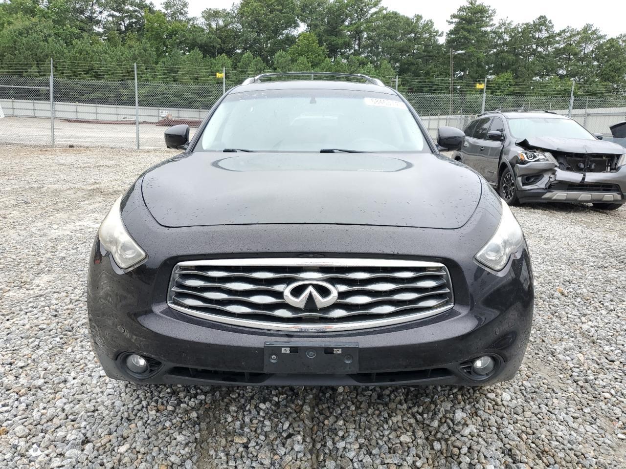 2011 INFINITI FX50