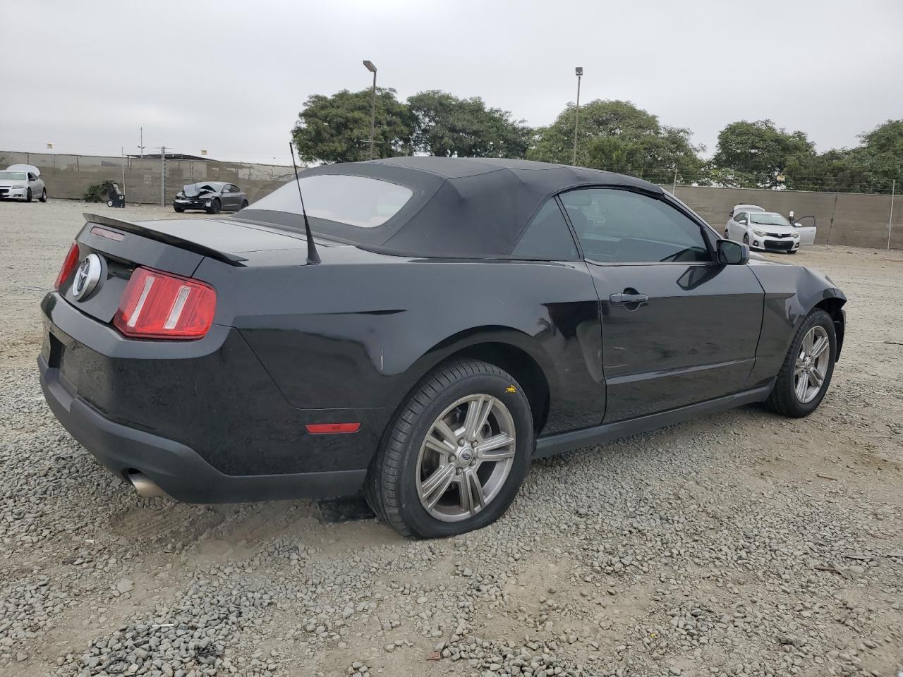 2010 FORD MUSTANG
