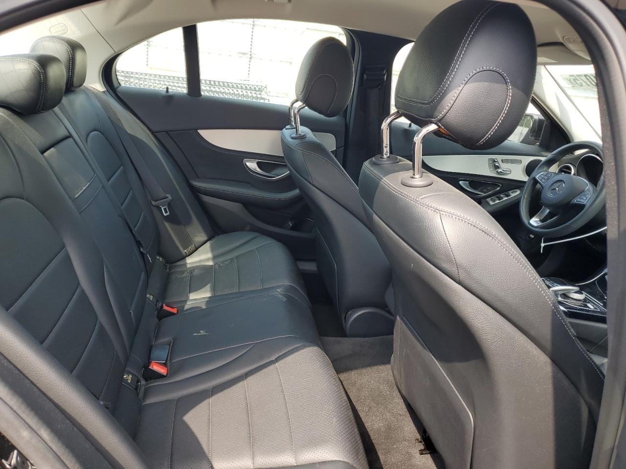 2016 MERCEDES-BENZ C-CLASS