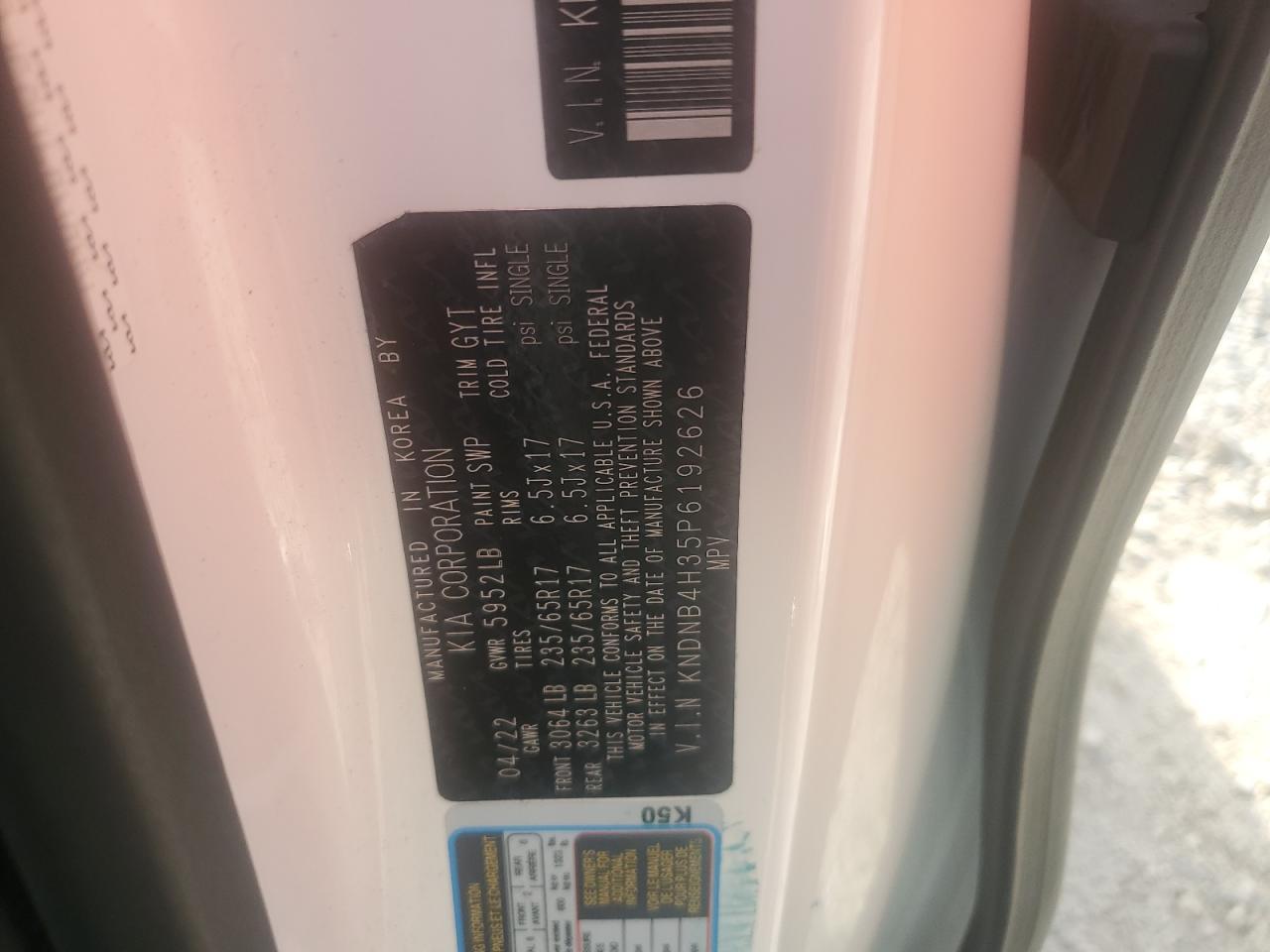 2023 KIA Carnival