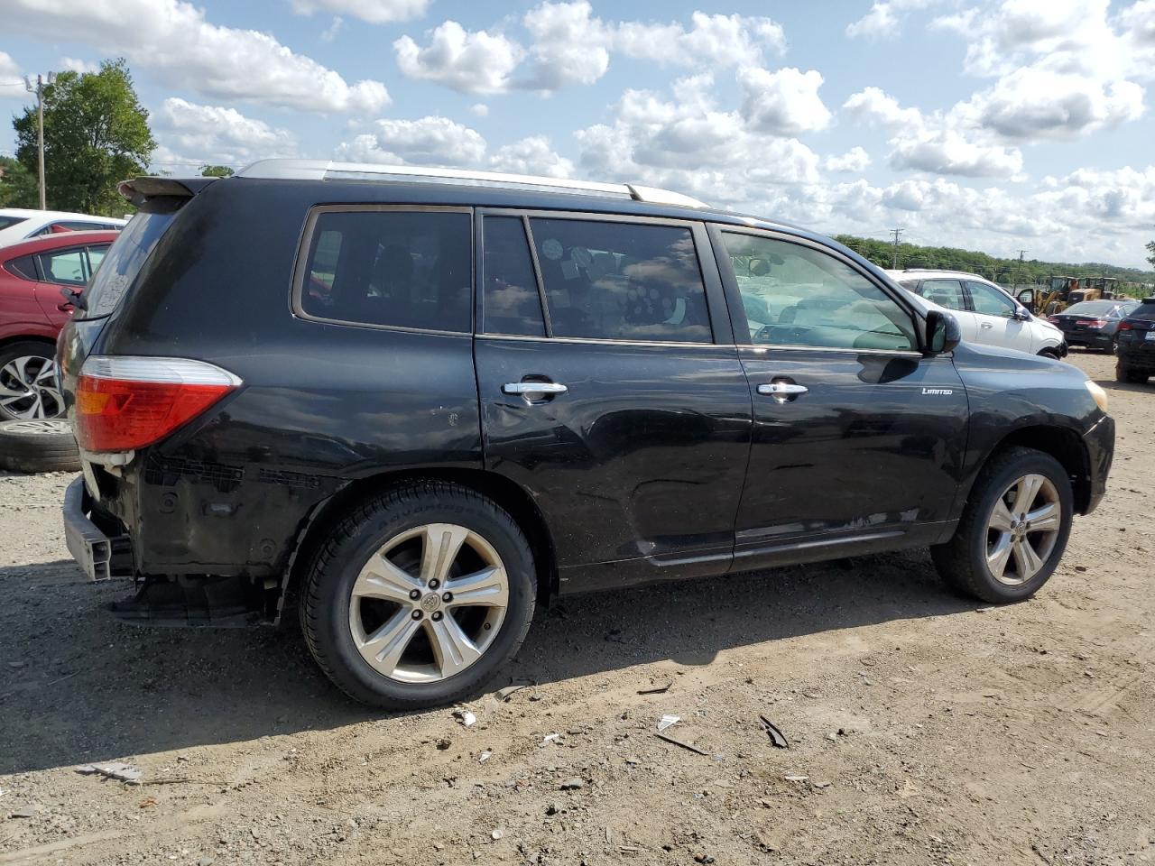 2010 TOYOTA HIGHLANDER