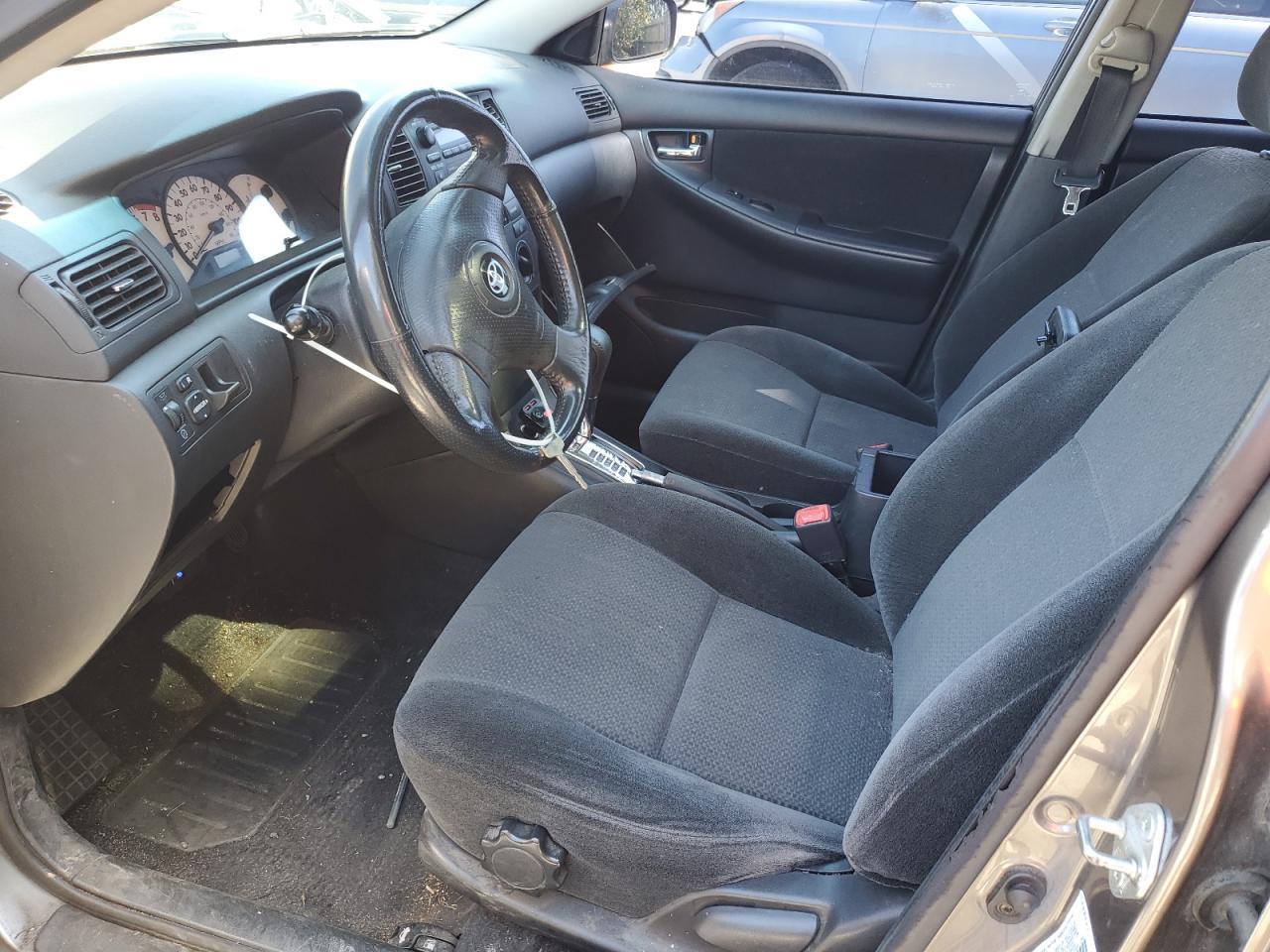 2004 TOYOTA COROLLA