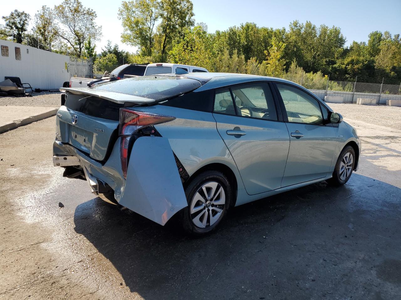 2018 TOYOTA PRIUS