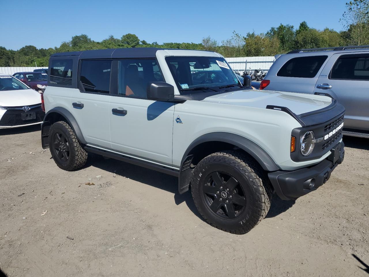 2023 FORD Bronco