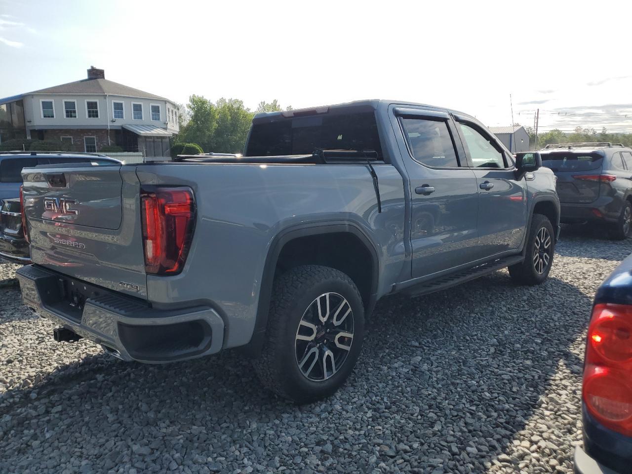 2024 GMC Sierra