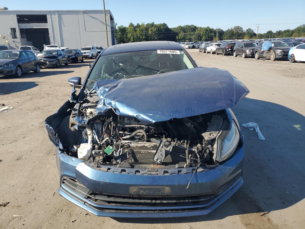 2017 VOLKSWAGEN JETTA