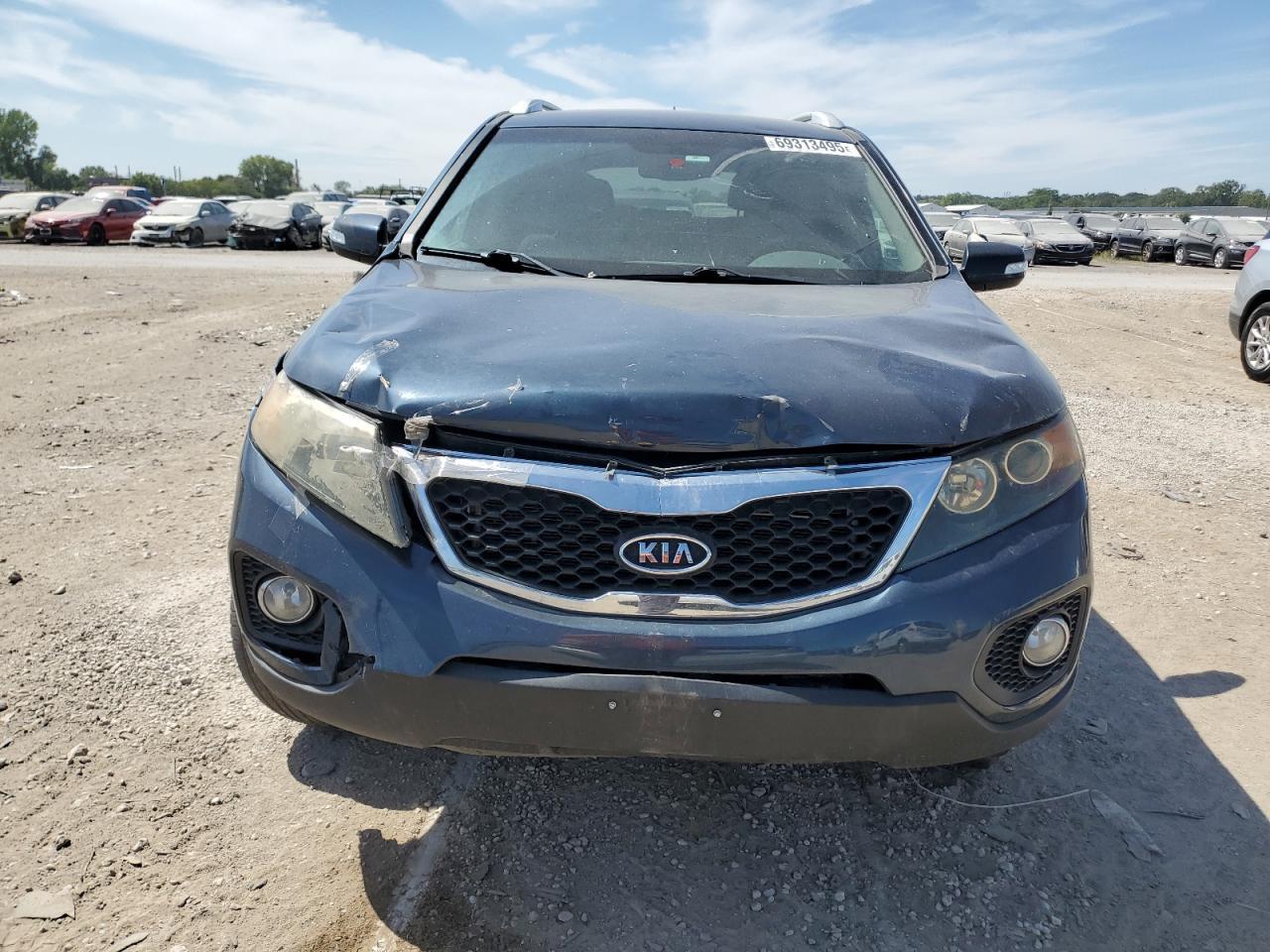 2011 KIA SORENTO