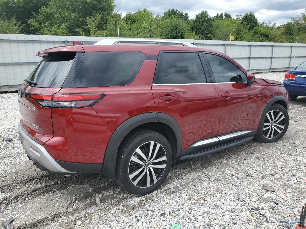 2023 NISSAN PATHFINDER