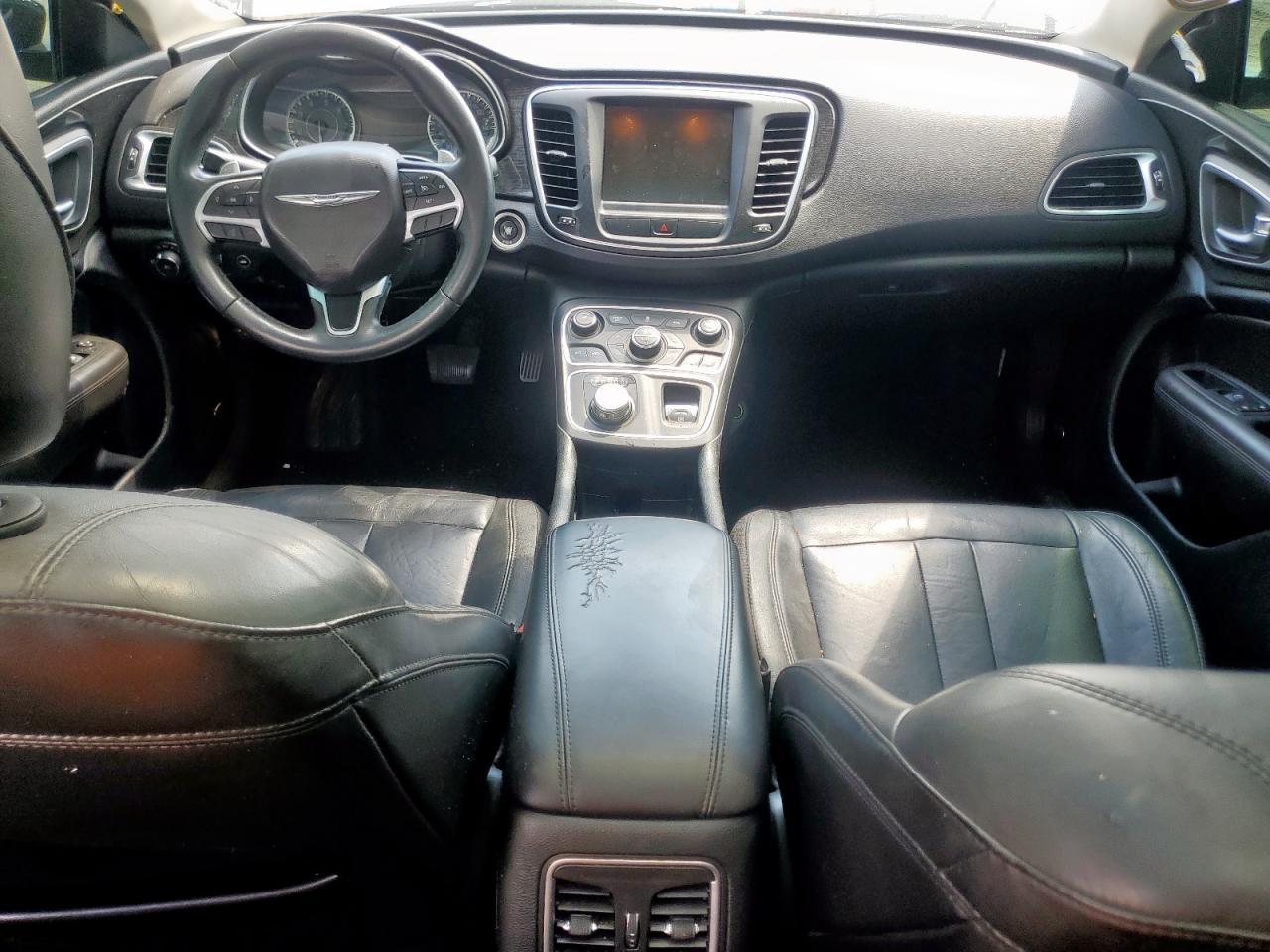 2015 CHRYSLER 200