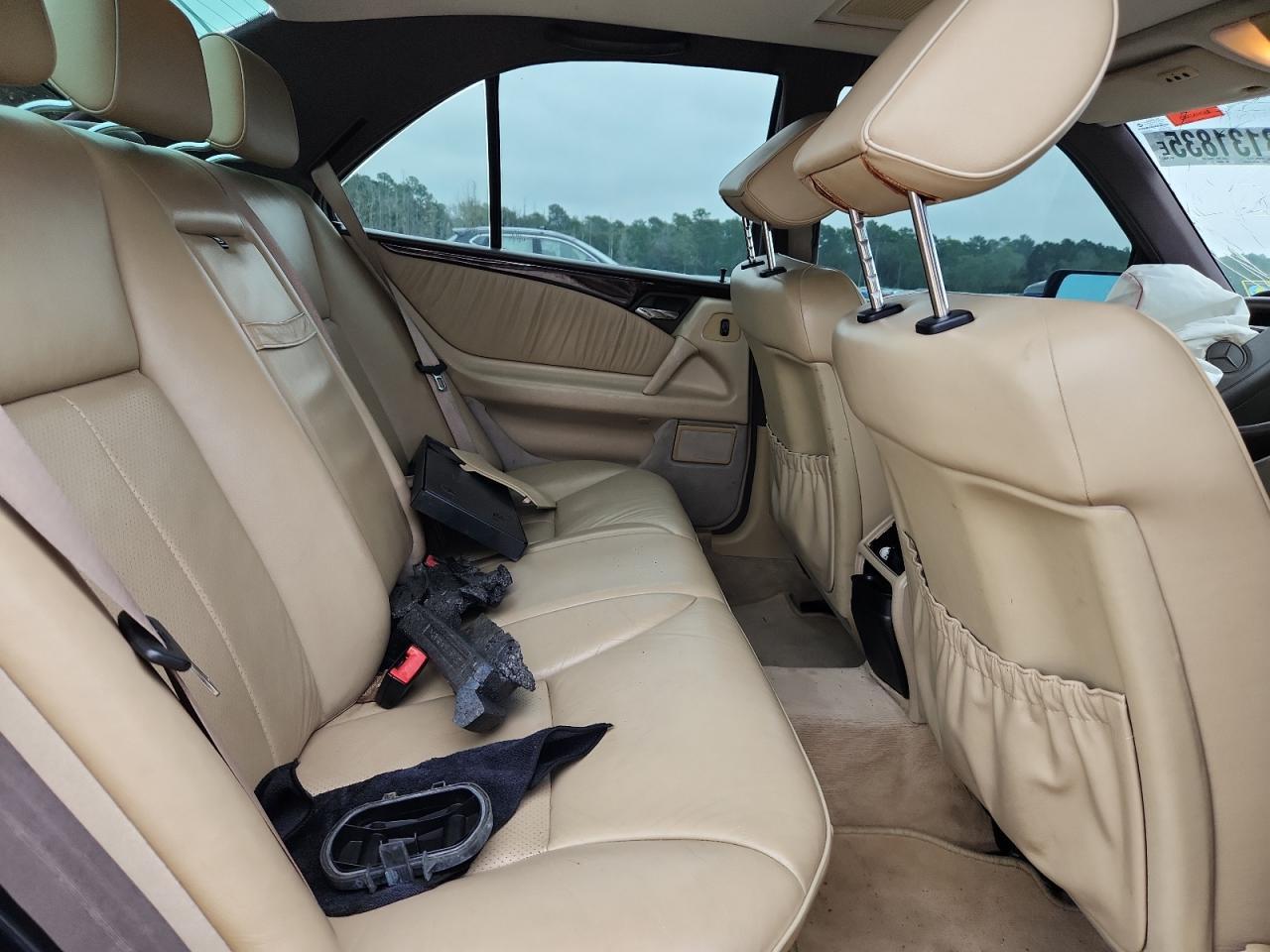 1996 MERCEDES-BENZ E-Class