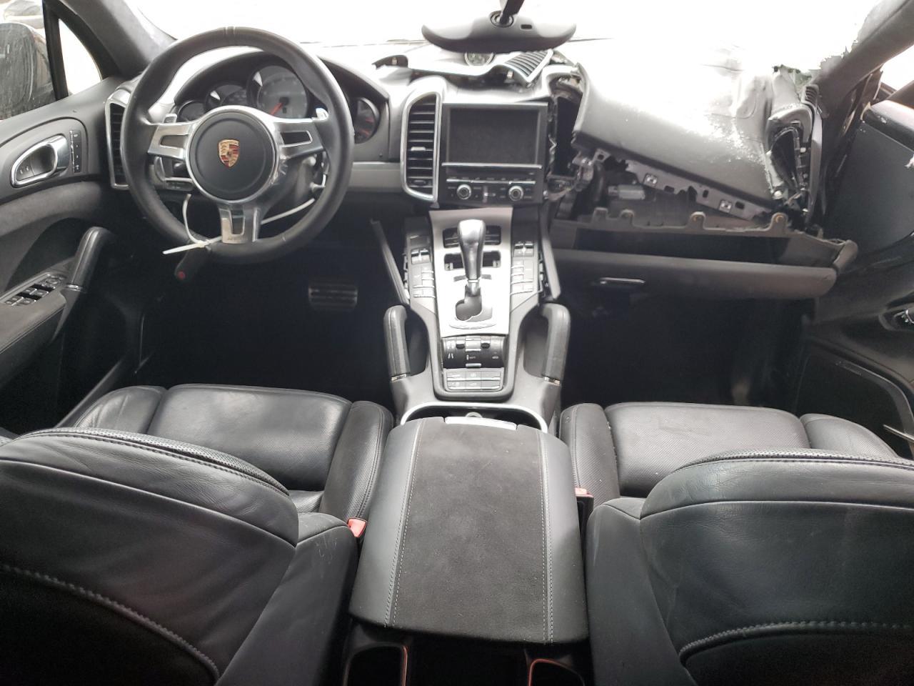 2013 PORSCHE CAYENNE