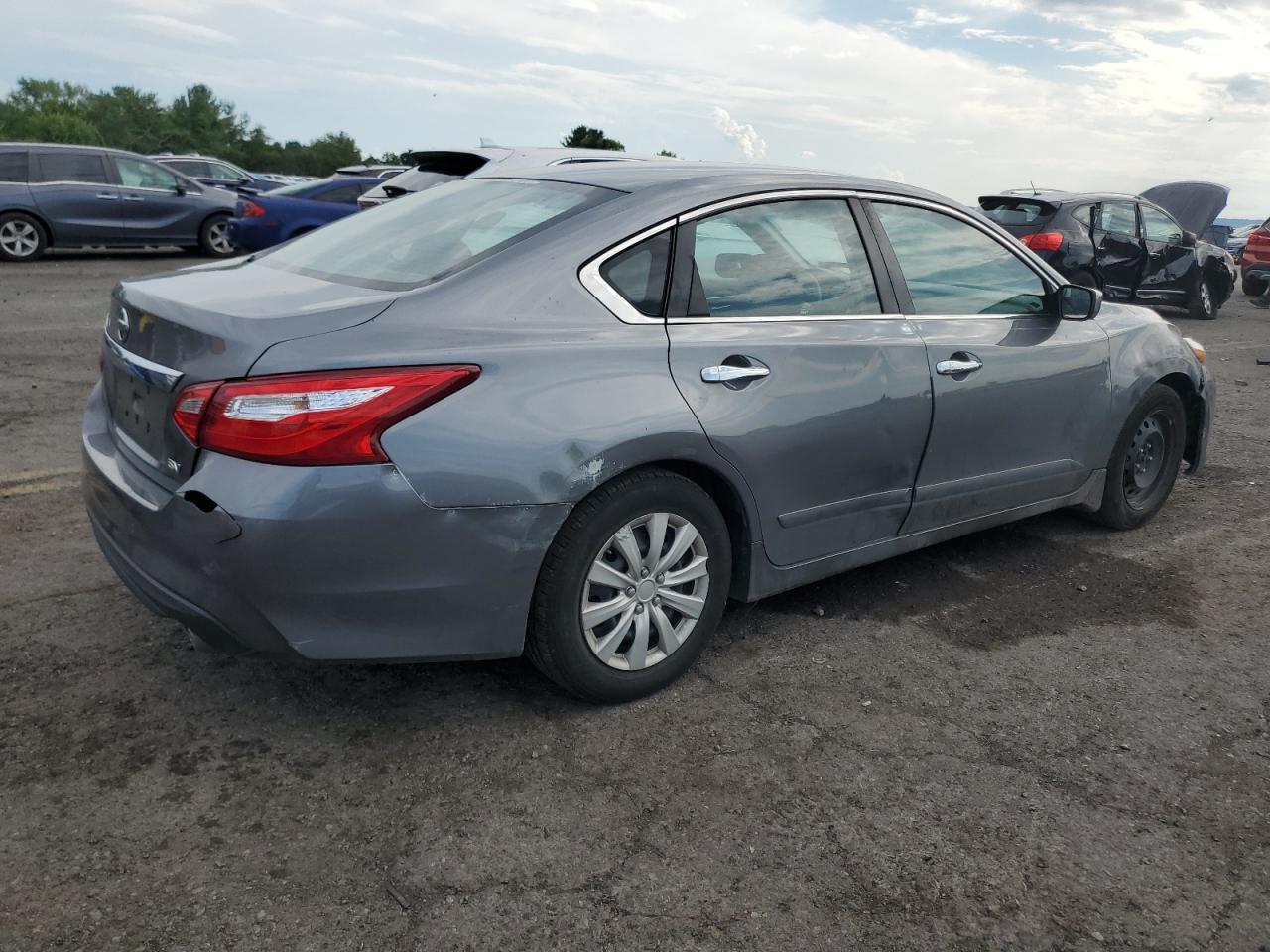 2017 NISSAN ALTIMA