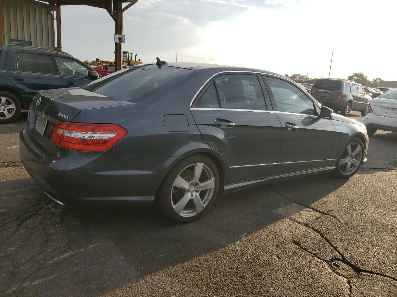 2011 MERCEDES-BENZ E-Class