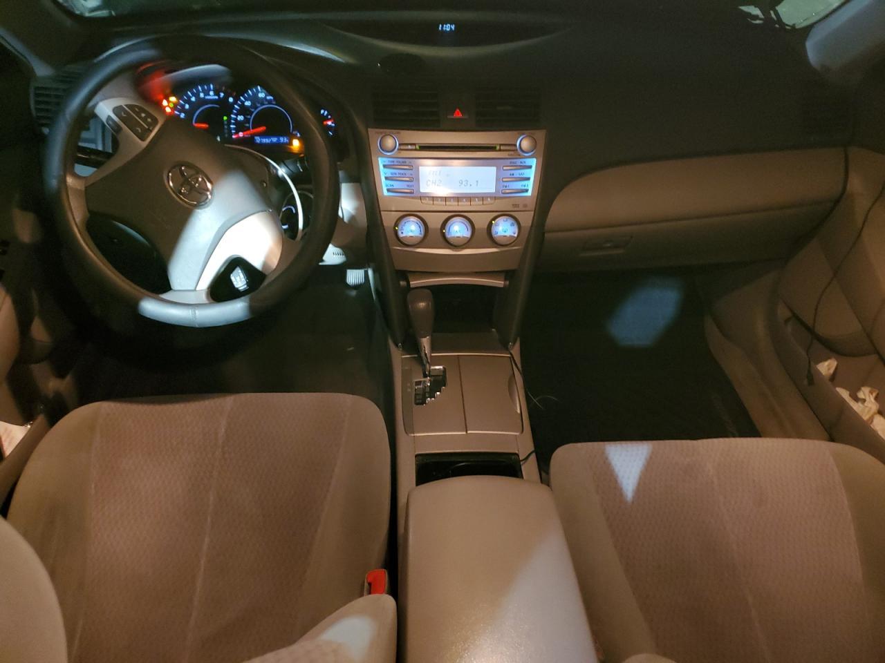 2011 TOYOTA CAMRY