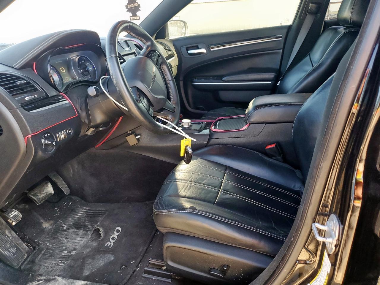 2017 CHRYSLER 300