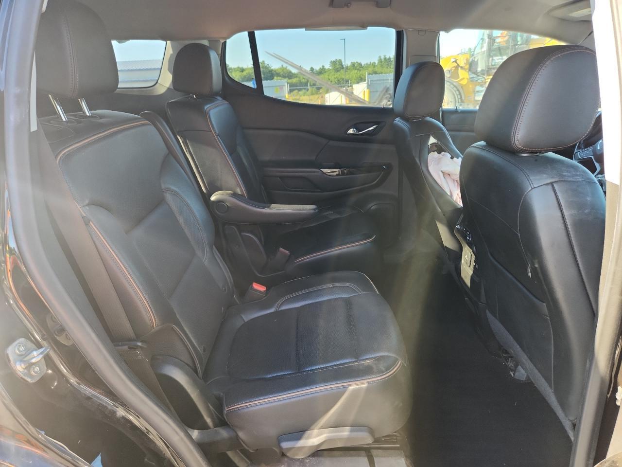 2021 GMC ACADIA