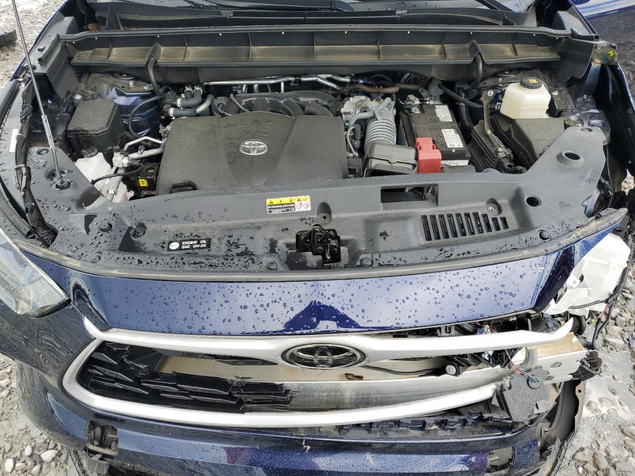 2022 TOYOTA HIGHLANDER