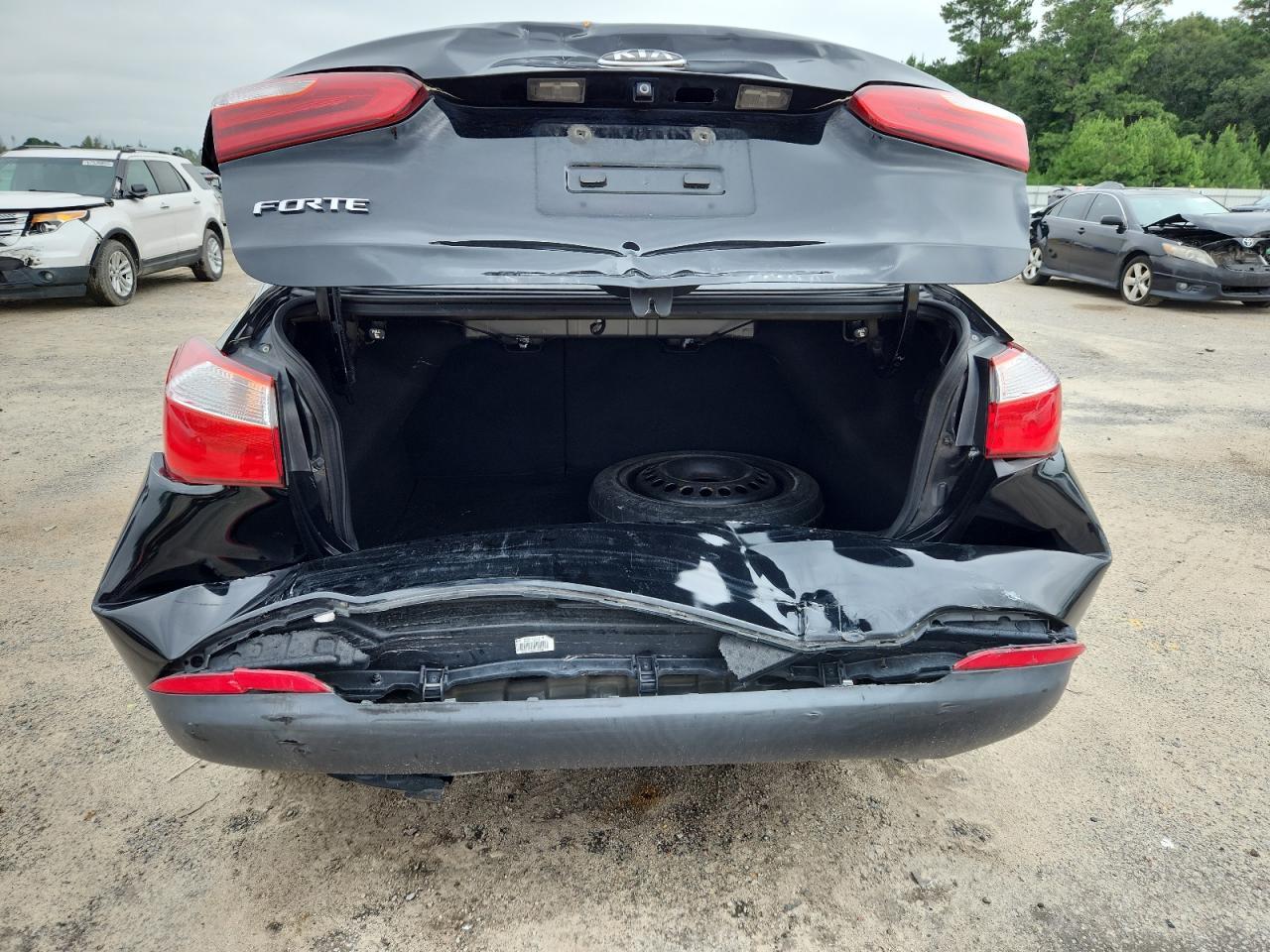 2016 KIA FORTE
