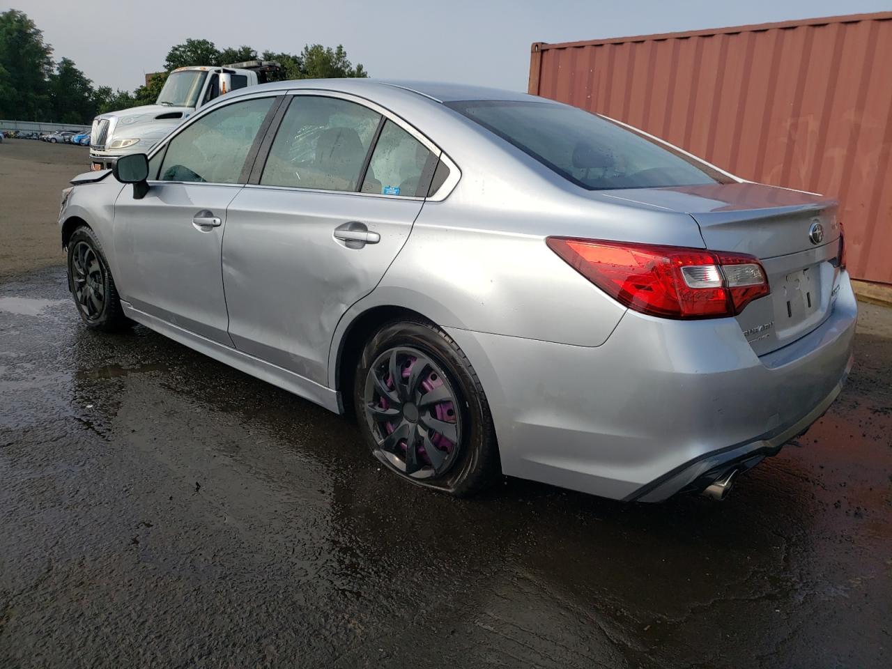 2018 SUBARU Legacy
