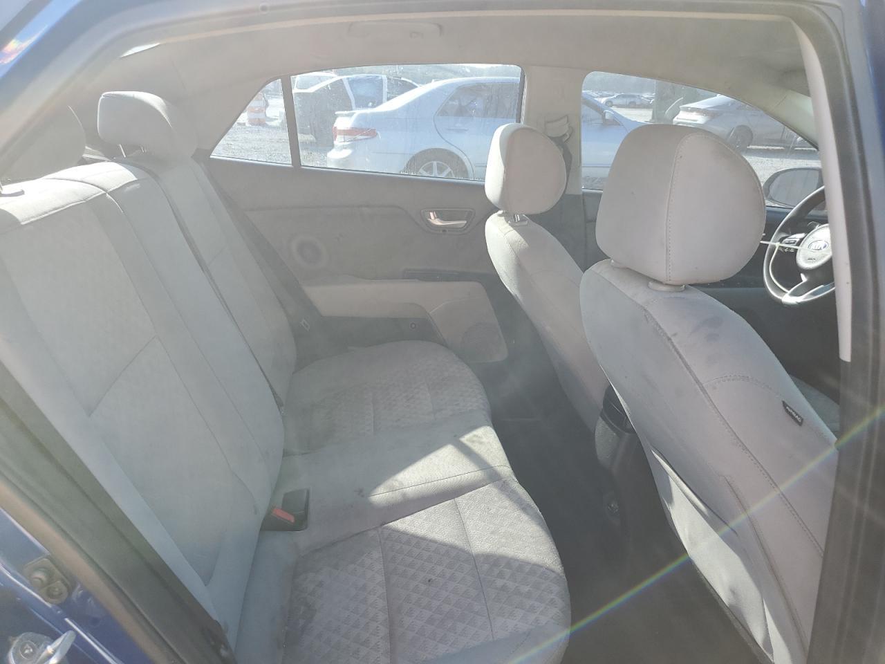 2018 KIA RIO