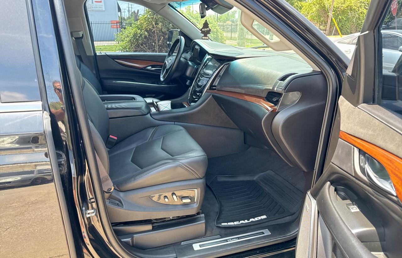 2016 CADILLAC ESCALADE