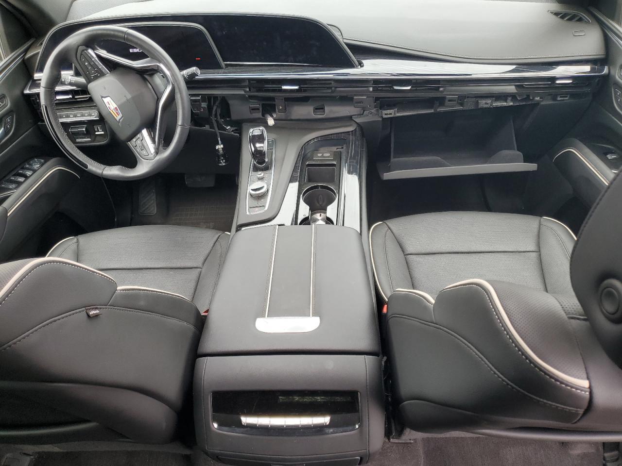 2024 CADILLAC ESCALADE