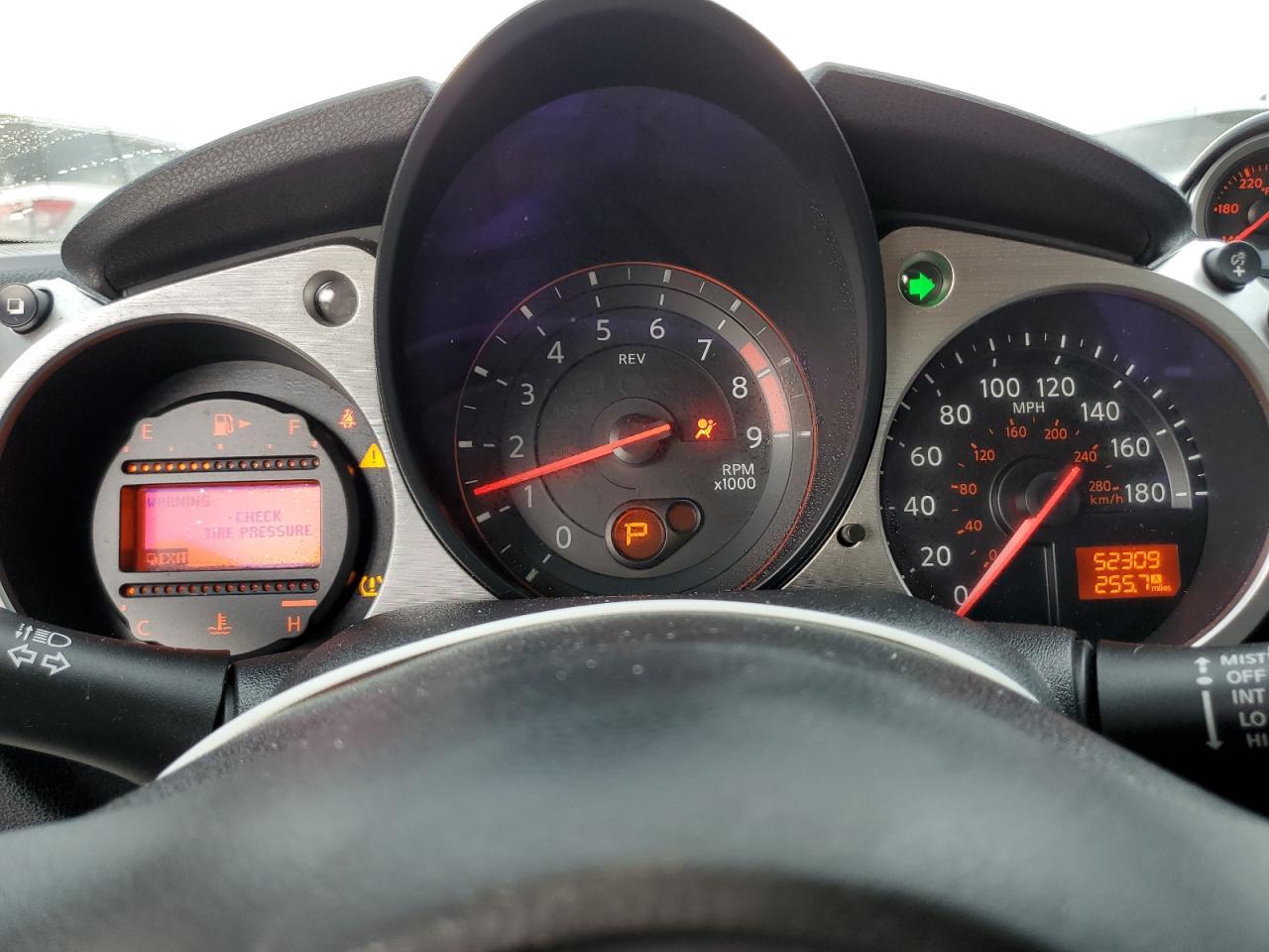 2017 NISSAN 370Z