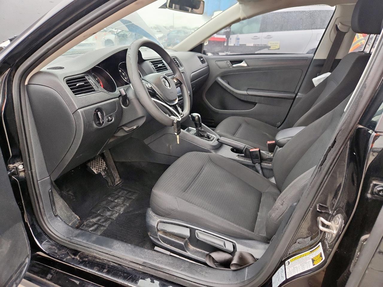 2016 VOLKSWAGEN JETTA