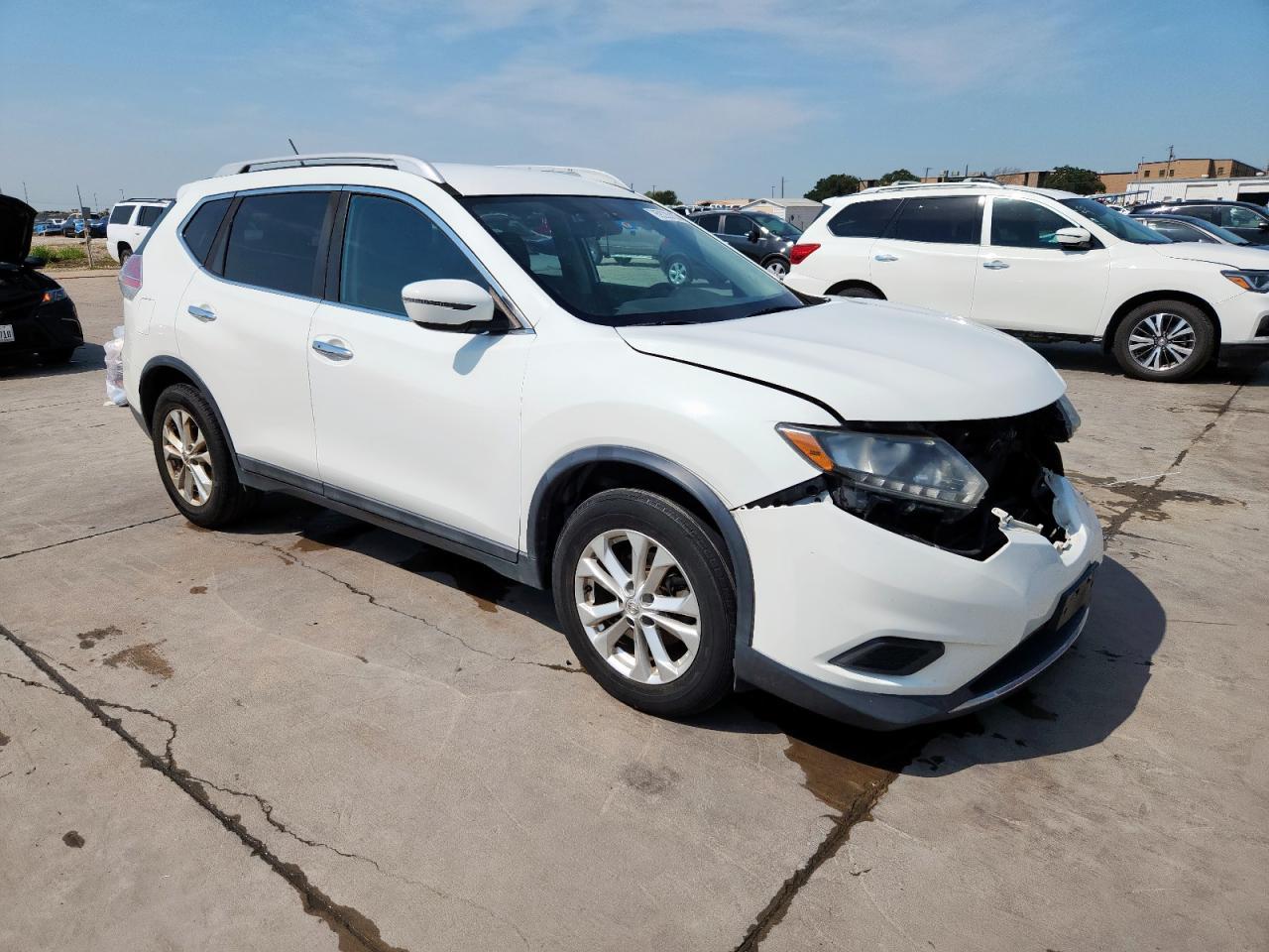 2016 NISSAN ROGUE