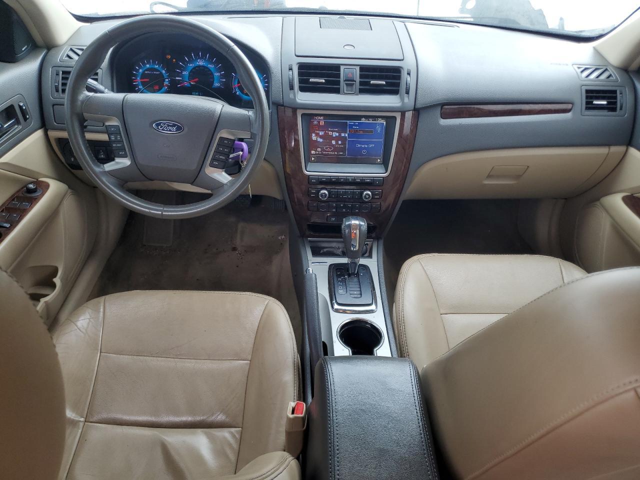 2011 FORD FUSION