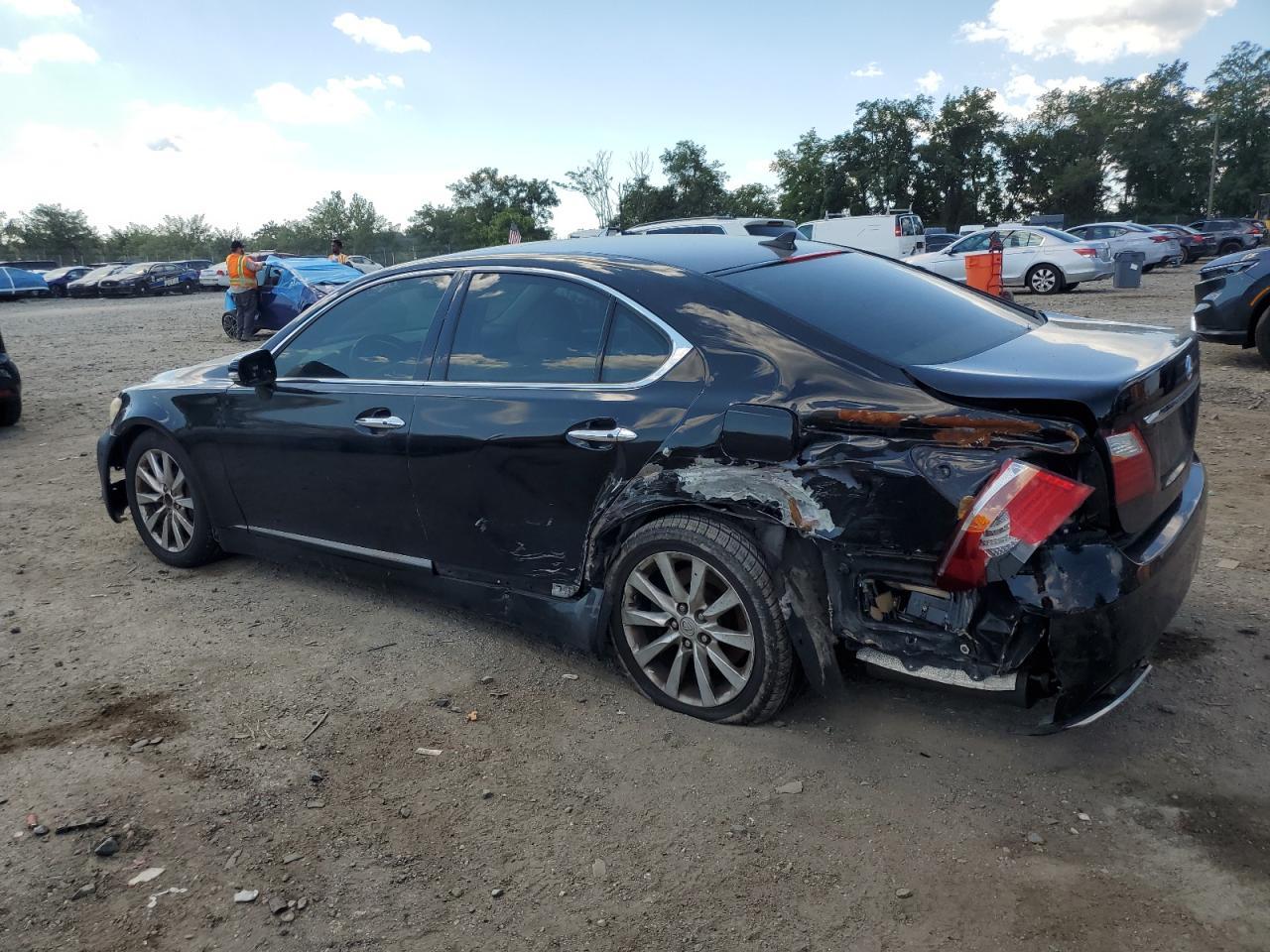 2011 LEXUS LS 460