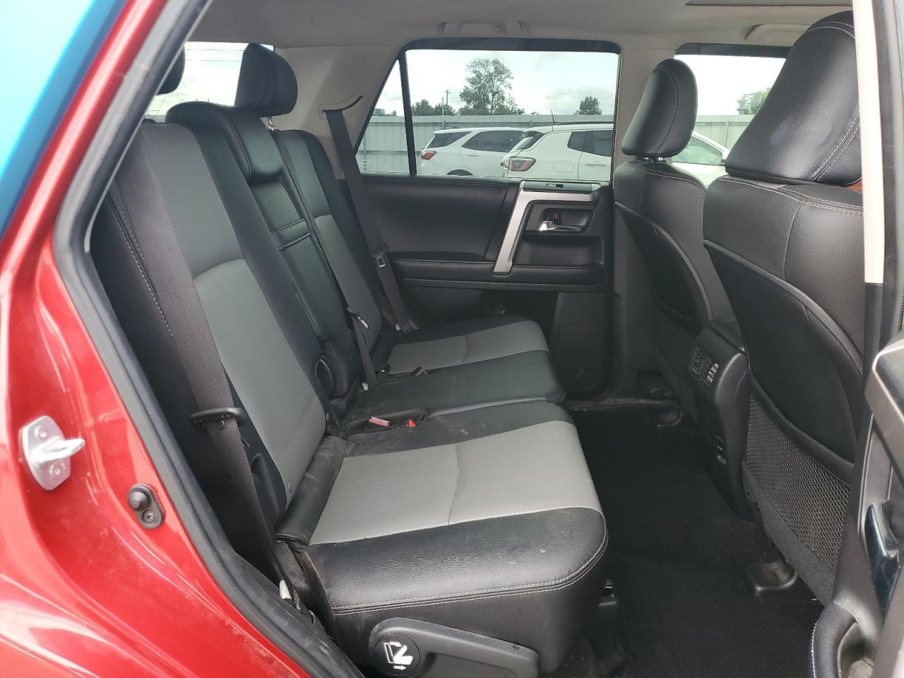 2018 TOYOTA 4Runner
