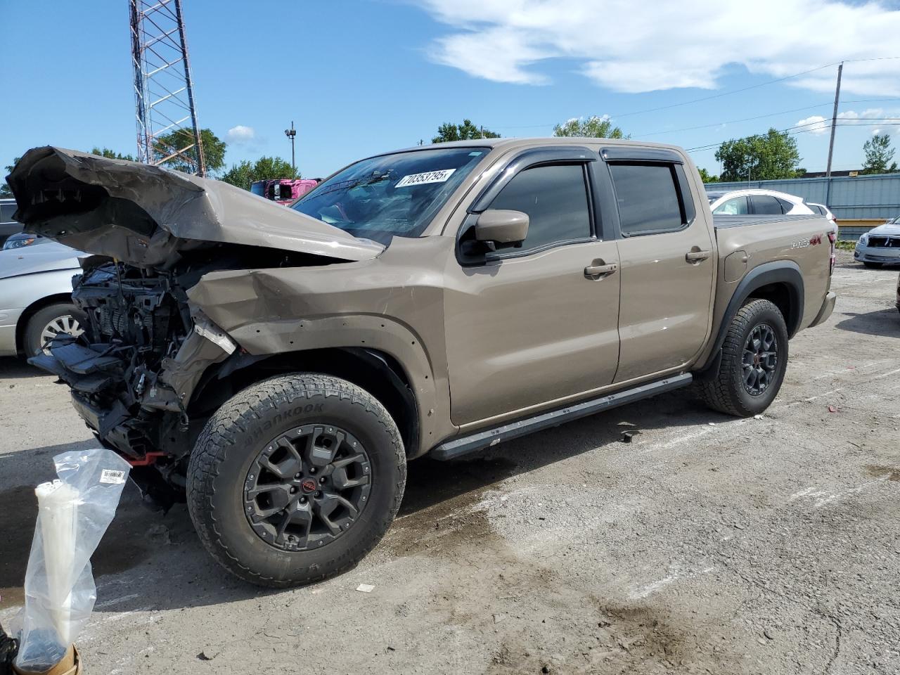 2022 NISSAN Frontier