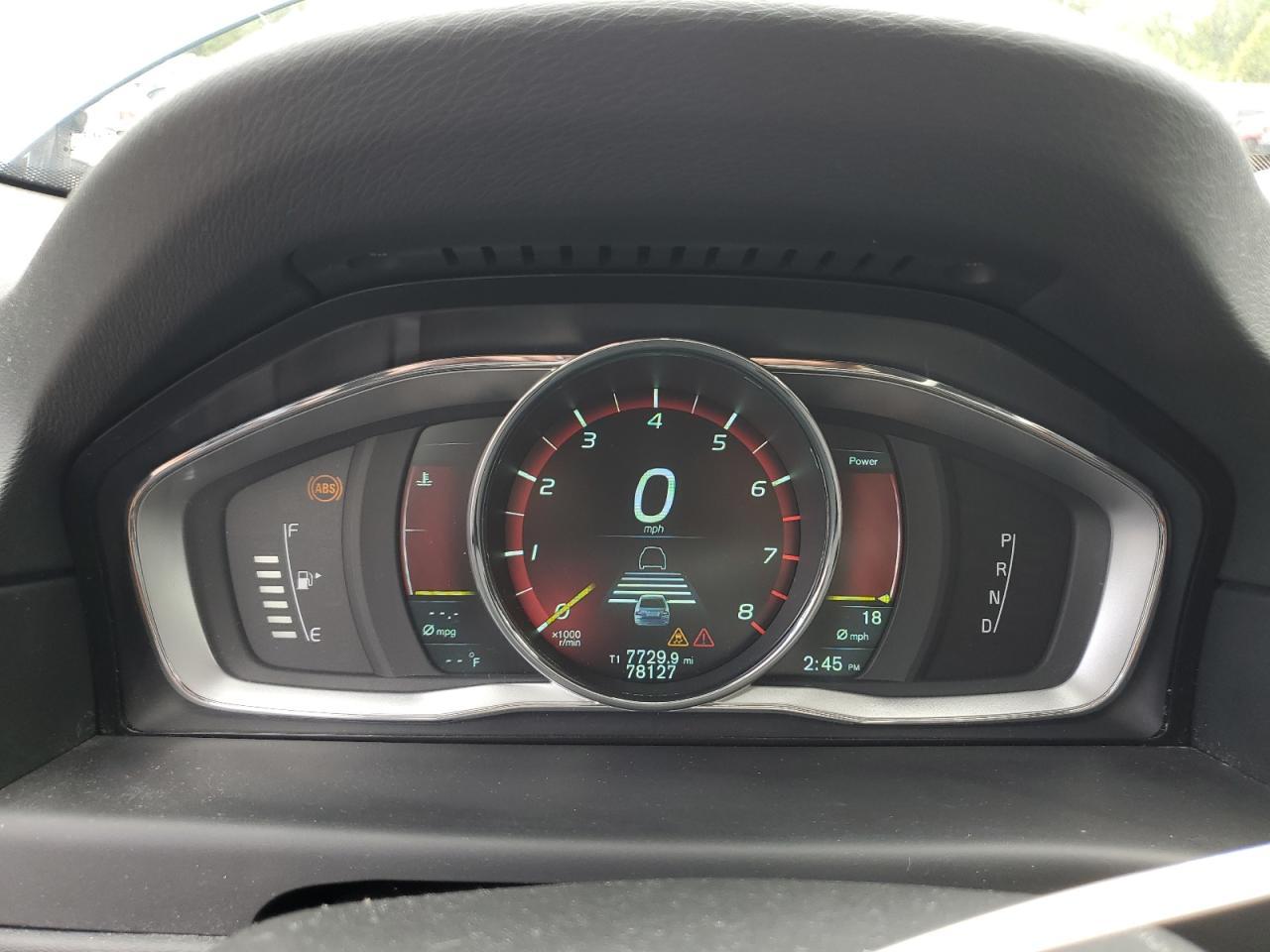 2015 VOLVO S80