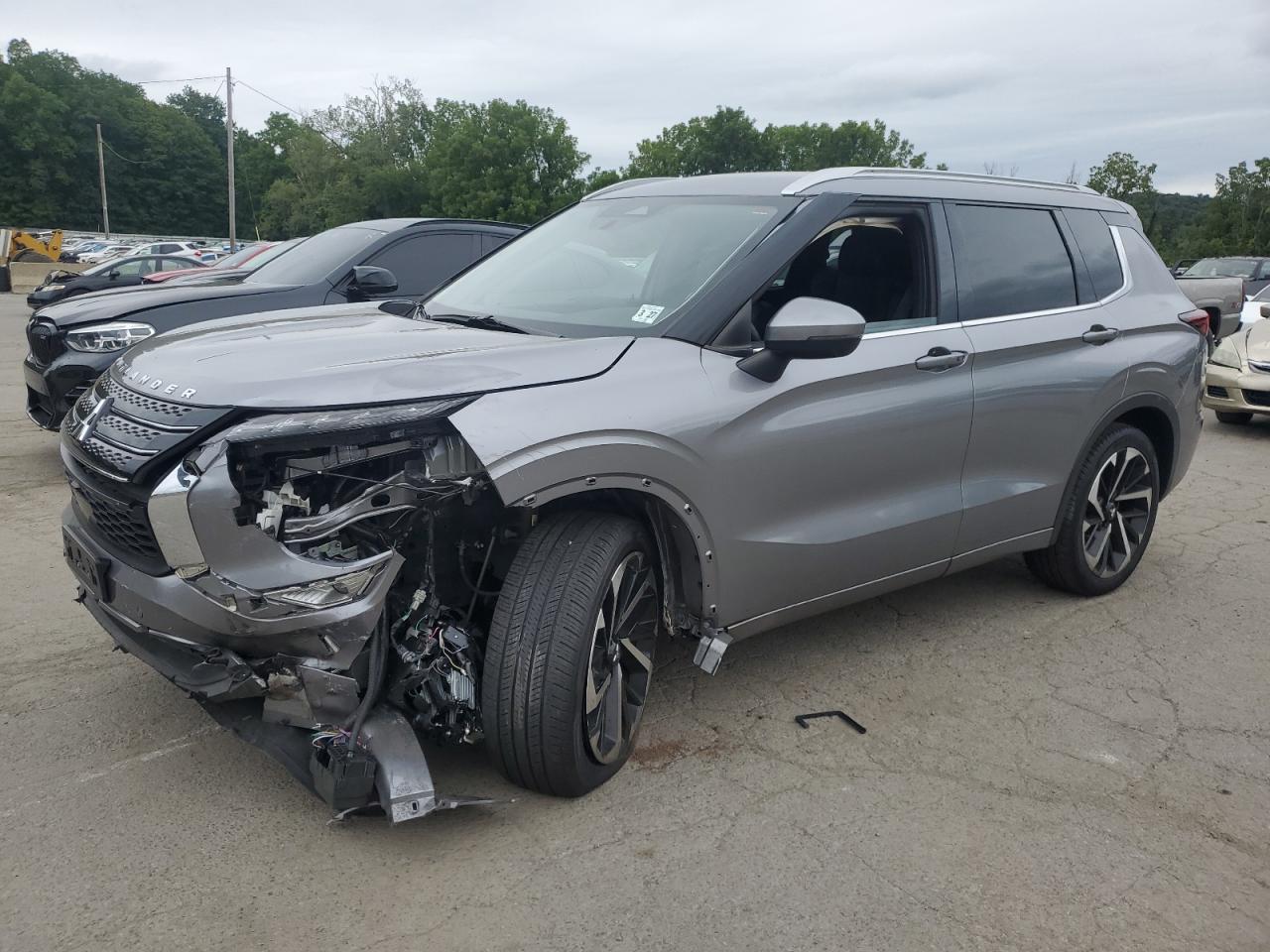2022 MITSUBISHI outlander