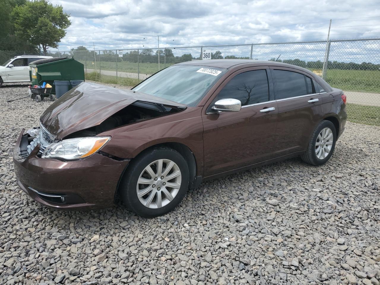 2013 CHRYSLER 200