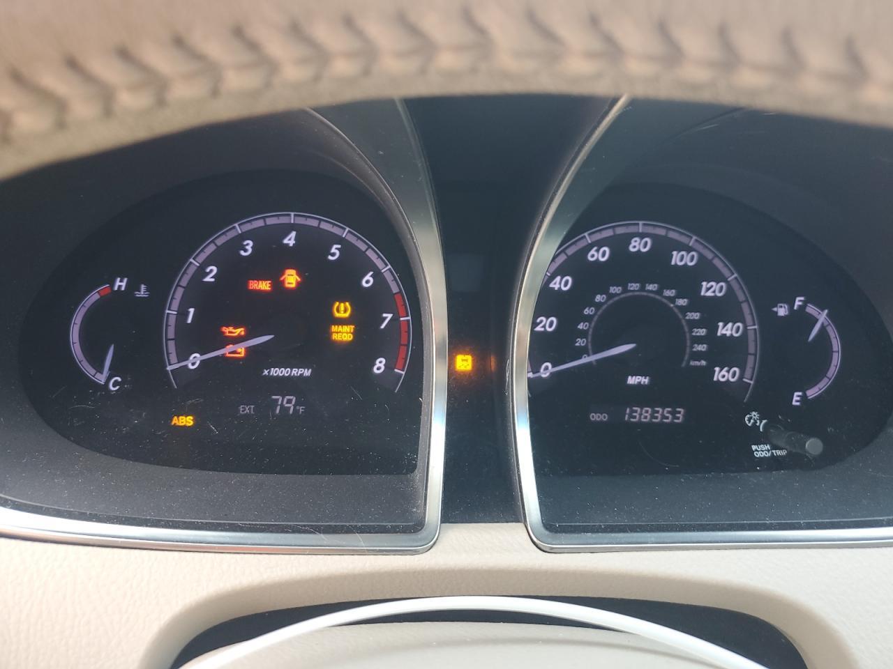 2011 TOYOTA Avalon