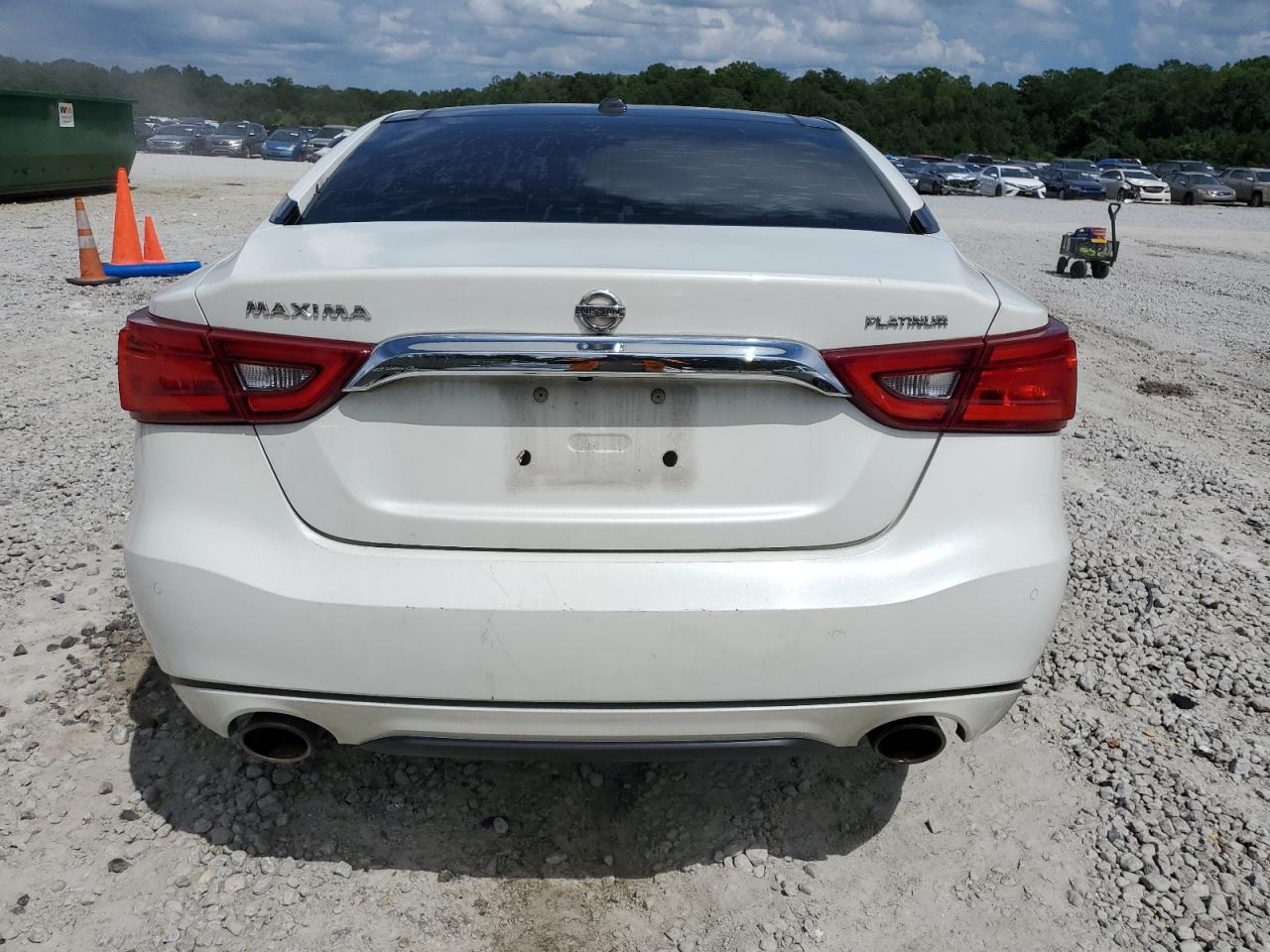 2018 NISSAN Maxima