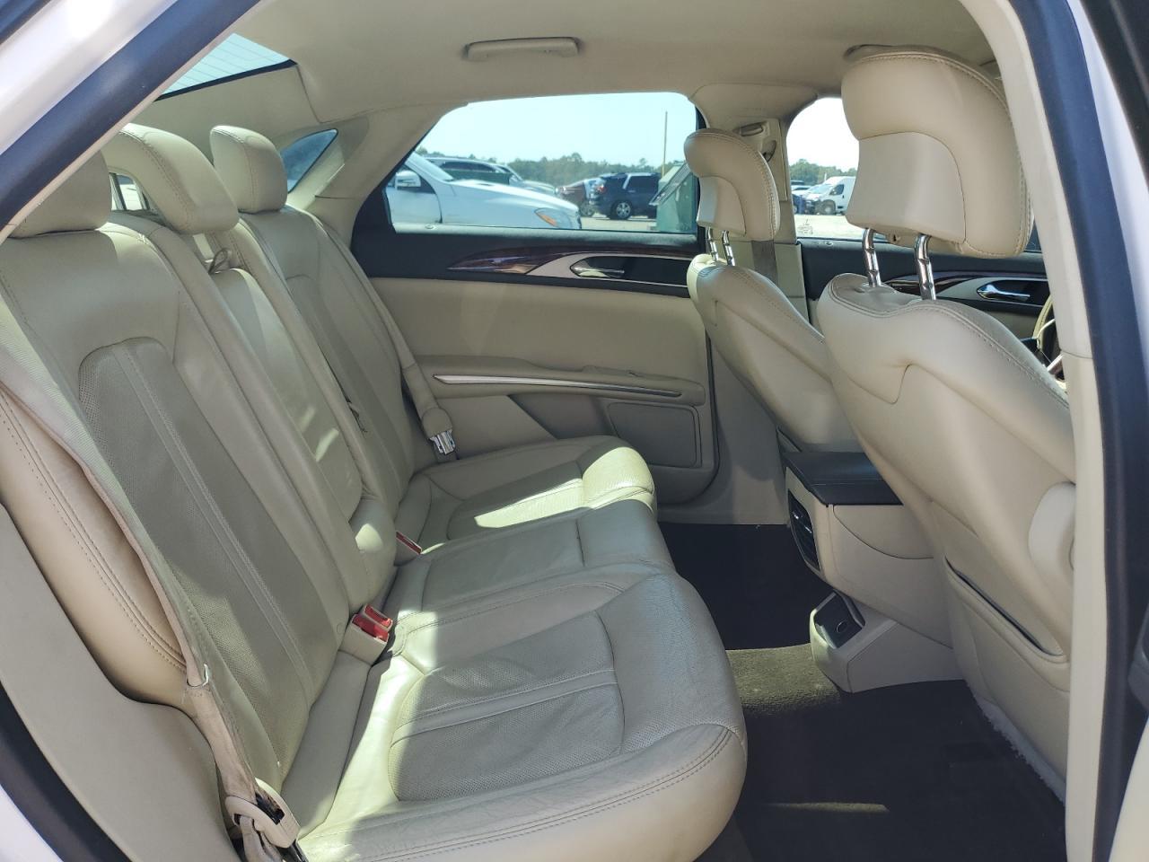2013 LINCOLN MKZ