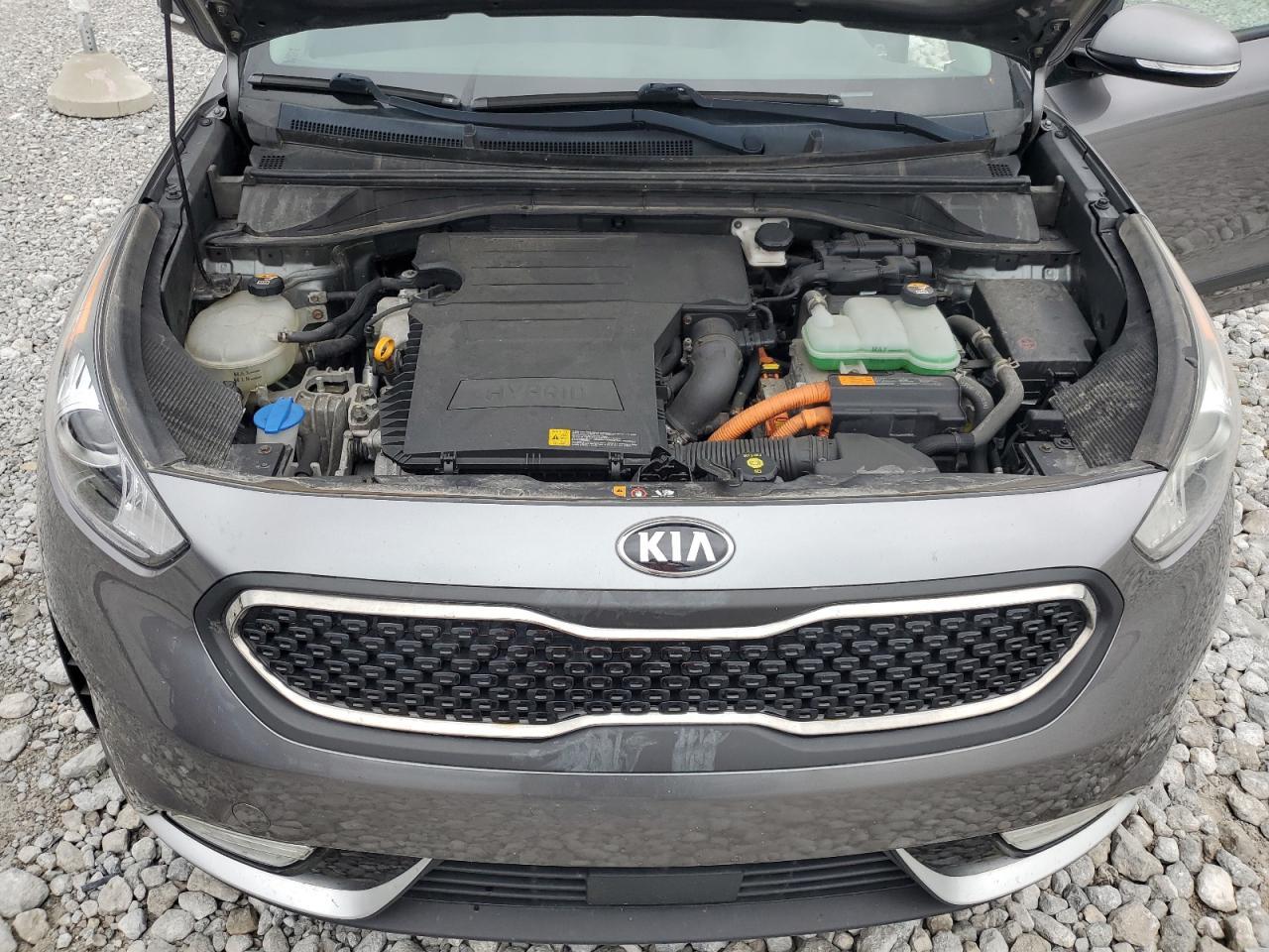 2017 KIA Niro