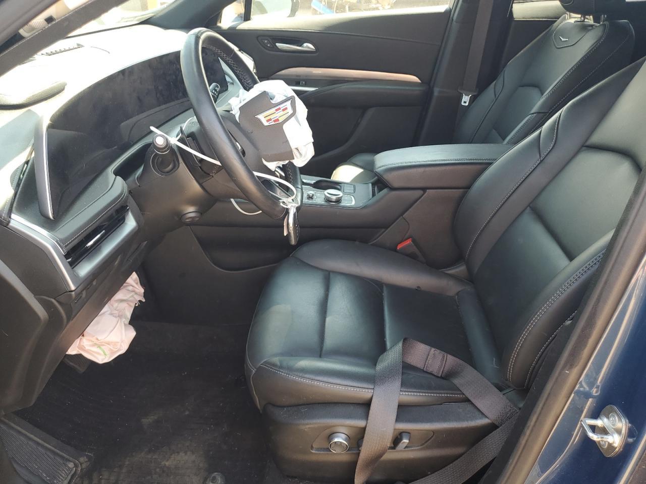 2024 CADILLAC XT4