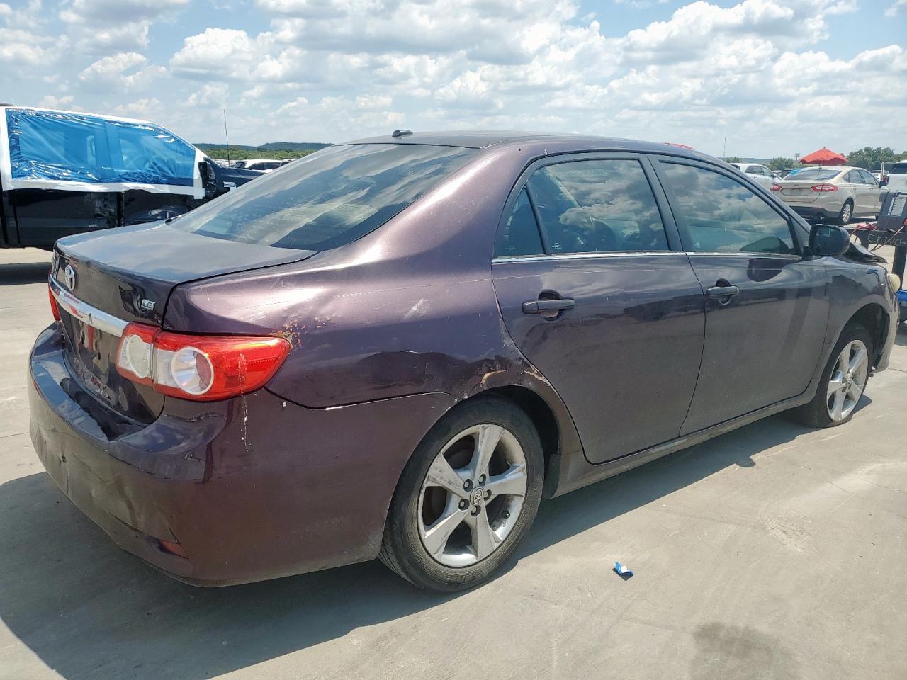 2013 TOYOTA COROLLA