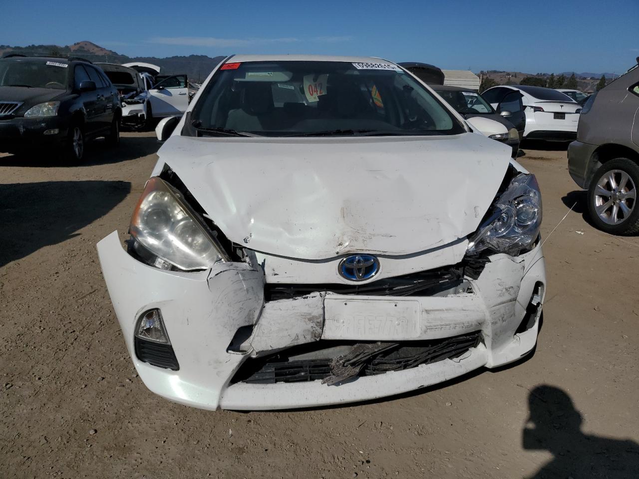 2014 TOYOTA Prius c