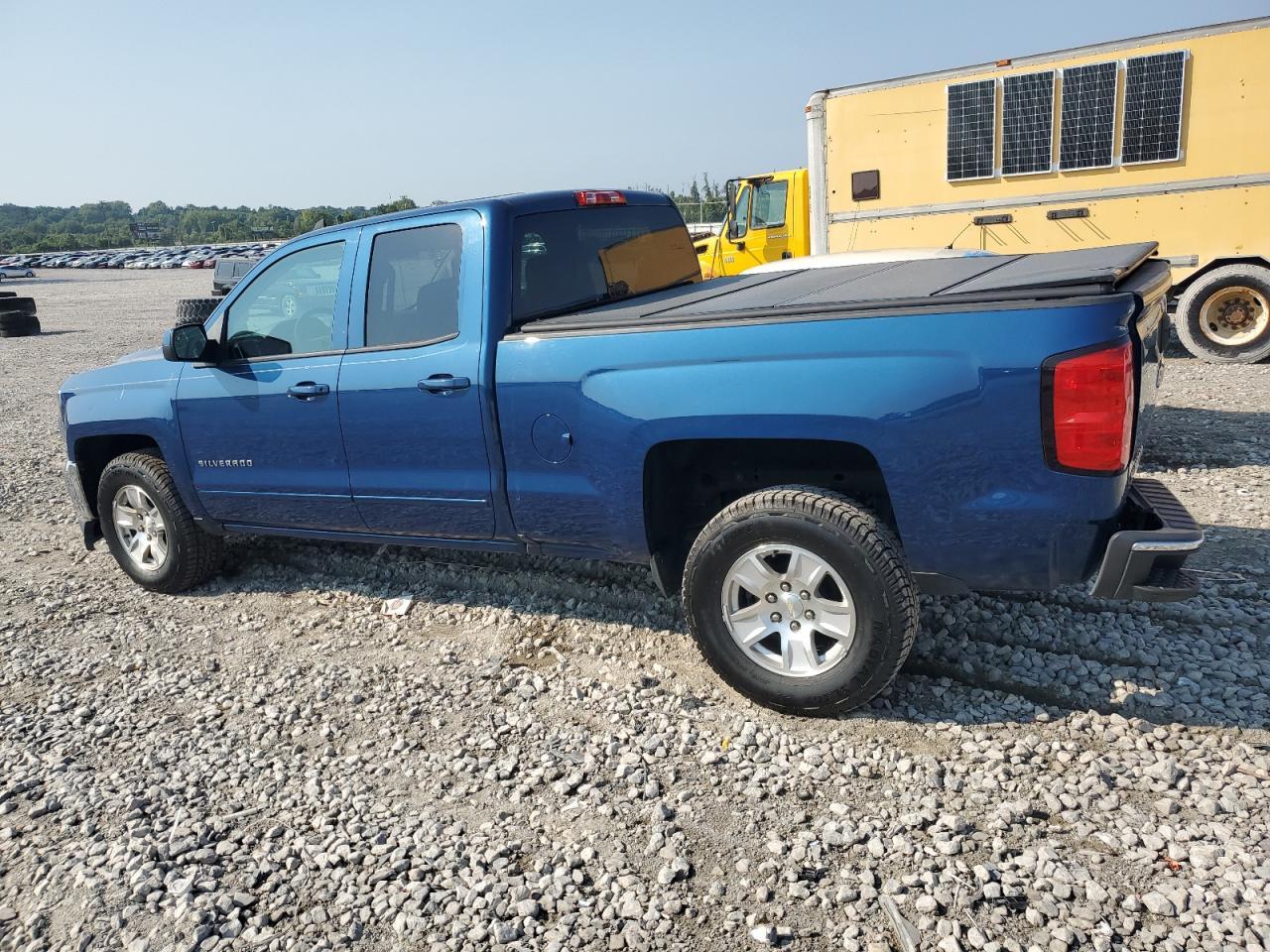 2017 CHEVROLET Silverado
